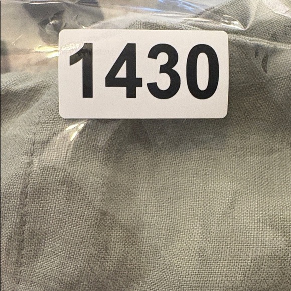 Everlane Linen Button Down Shirt Women's M Sage Green 100% European Flax - Picture 11 of 11